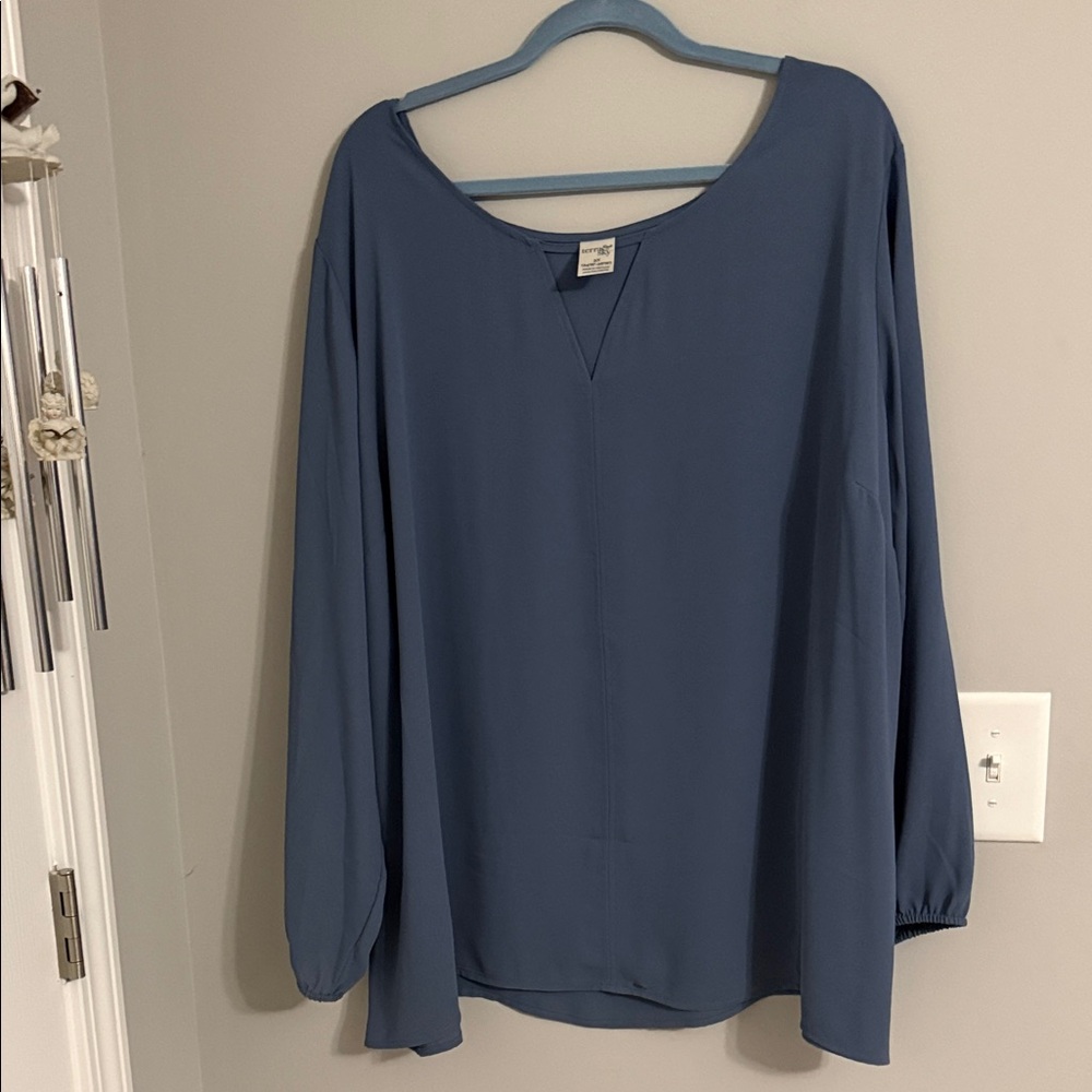 Women's Blue Blouse